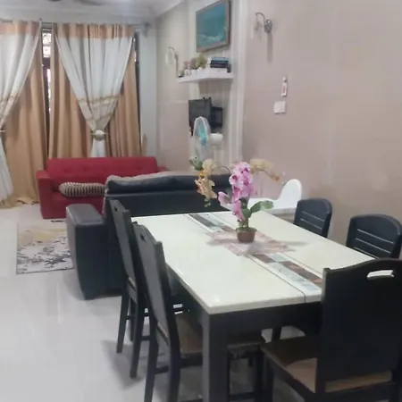 Reisya Homestay